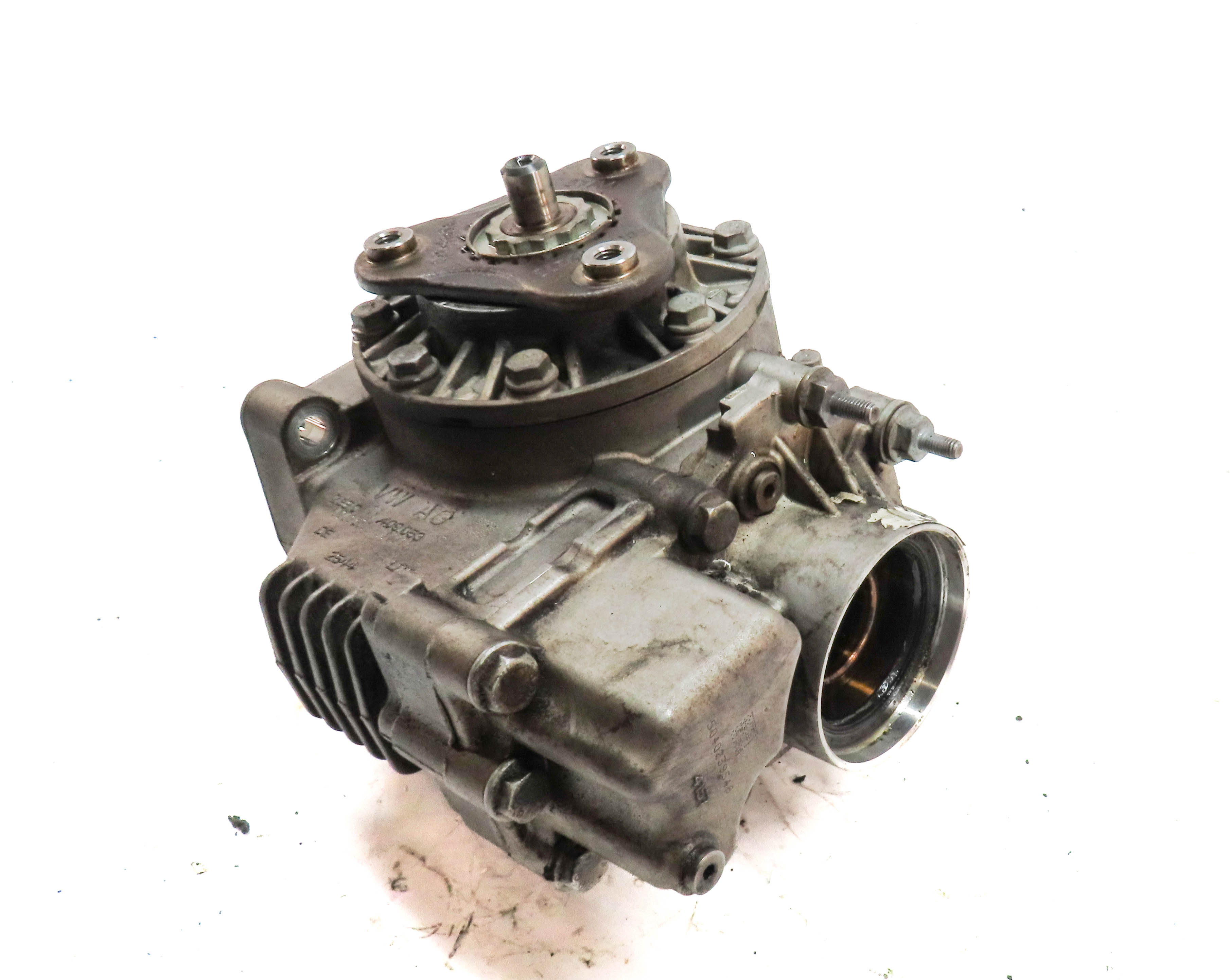 2016-2018 AUDI A3 (8V) QUATTRO AWD FRONT TRANSFER CASE ANGLE GEAR DRIVE — exact item pictured